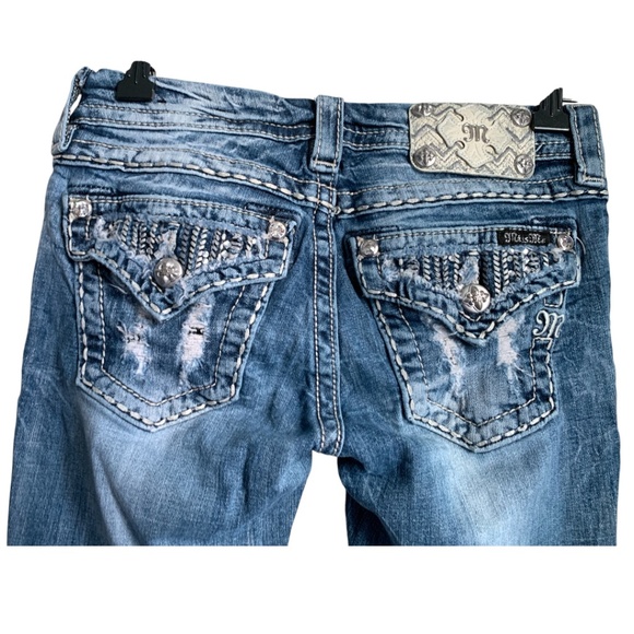 Miss Me Women's Jeans Size 25 Signature Rise Boot Blow Out Jeans Hole on Pocket - Picture 6 of 8